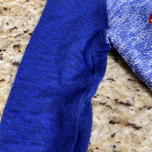 Boys Old Navy Christmas Truck Shirt LS 5T - Picture 5 of 7